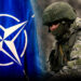 Bandera de la OTAN, composición con soldados presumiblemente rusos; tropas rusas en Ucrania