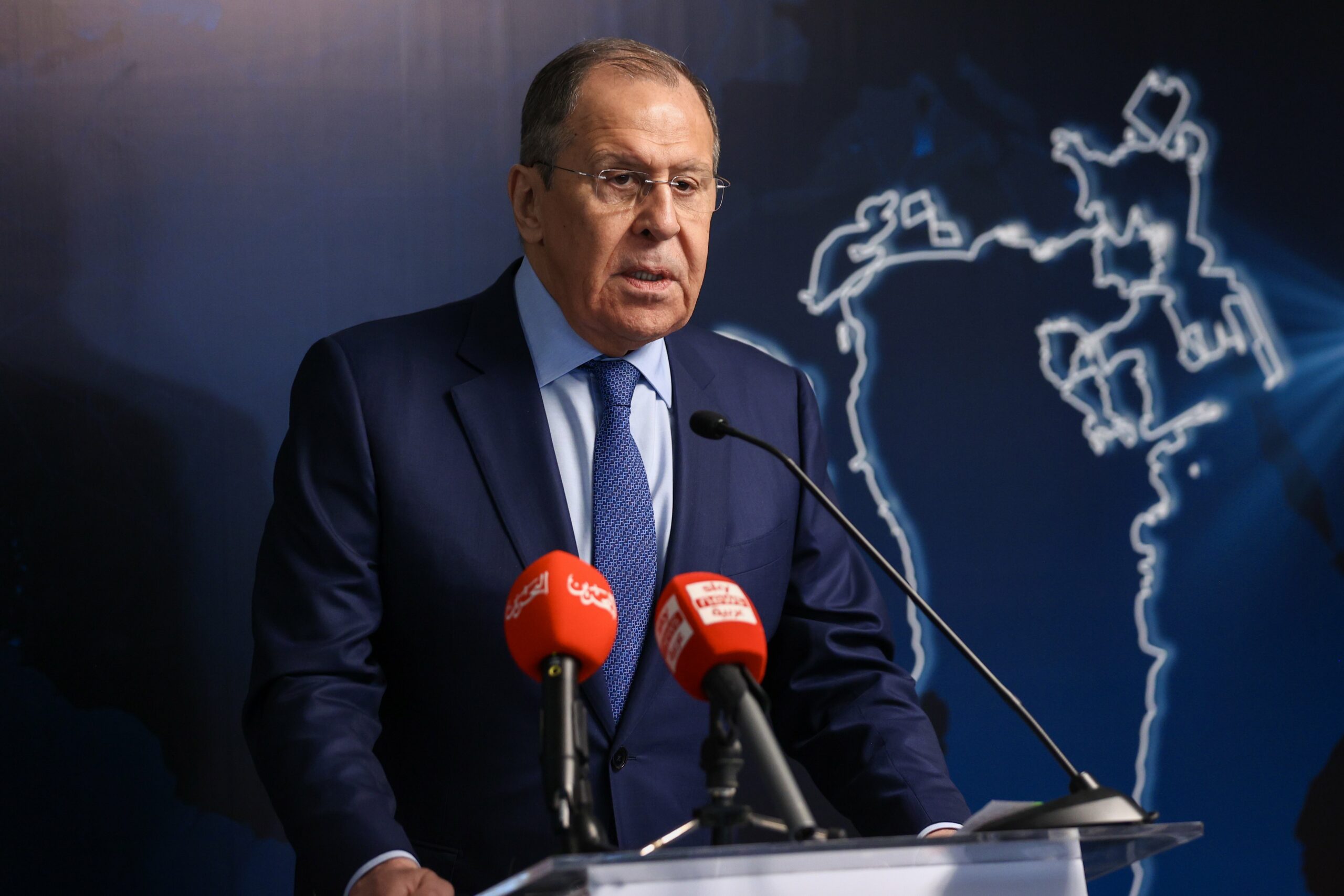 lavrov afirma que rusia esta dispuesto a dejar circular barcos con trigo pero que ucrania debe desminar los puertos