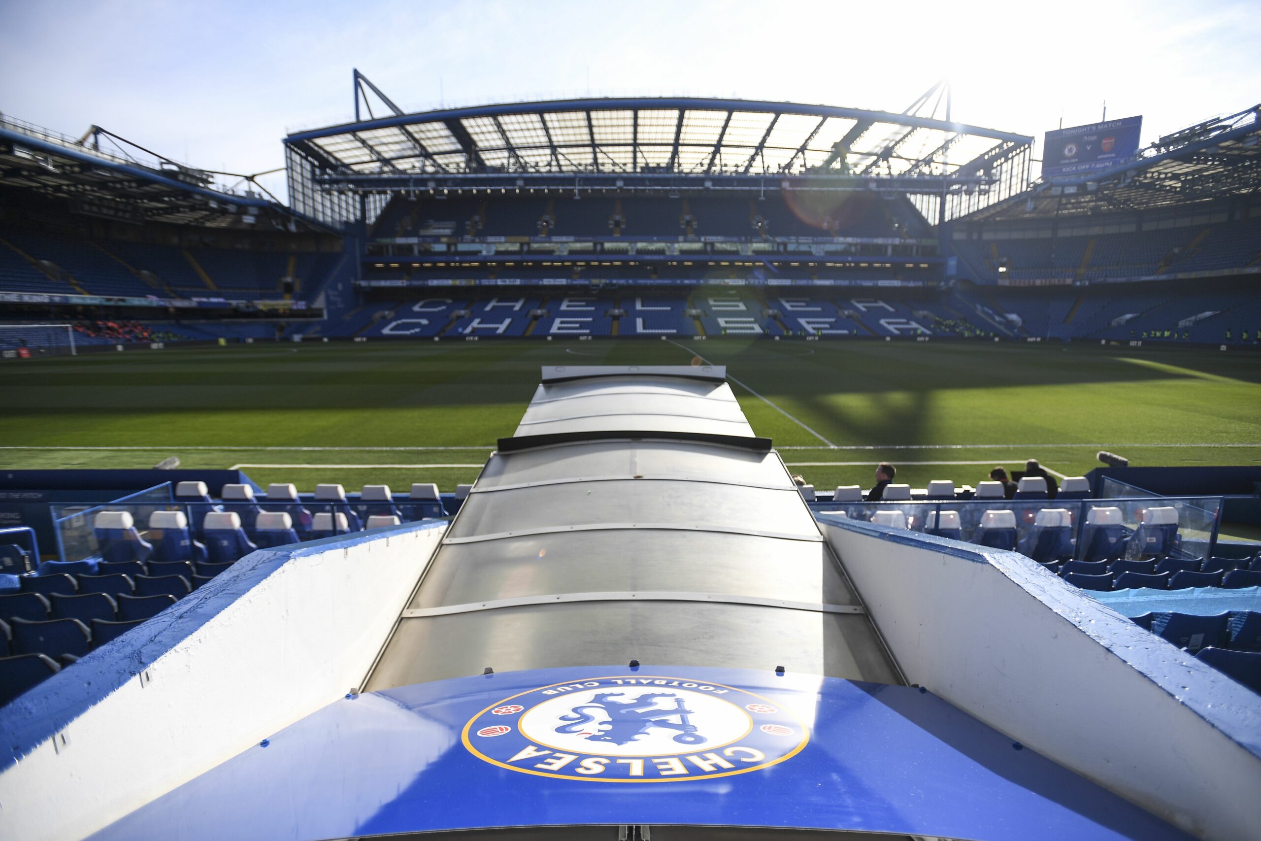 el consorcio liderado por todd bohley invertira en la mejora de stamford bridge