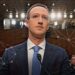 mark zuckerberg tendra que responder ante la justicia por la venta de datos de cambridge analytica a campañas politicas como la de donald trump
