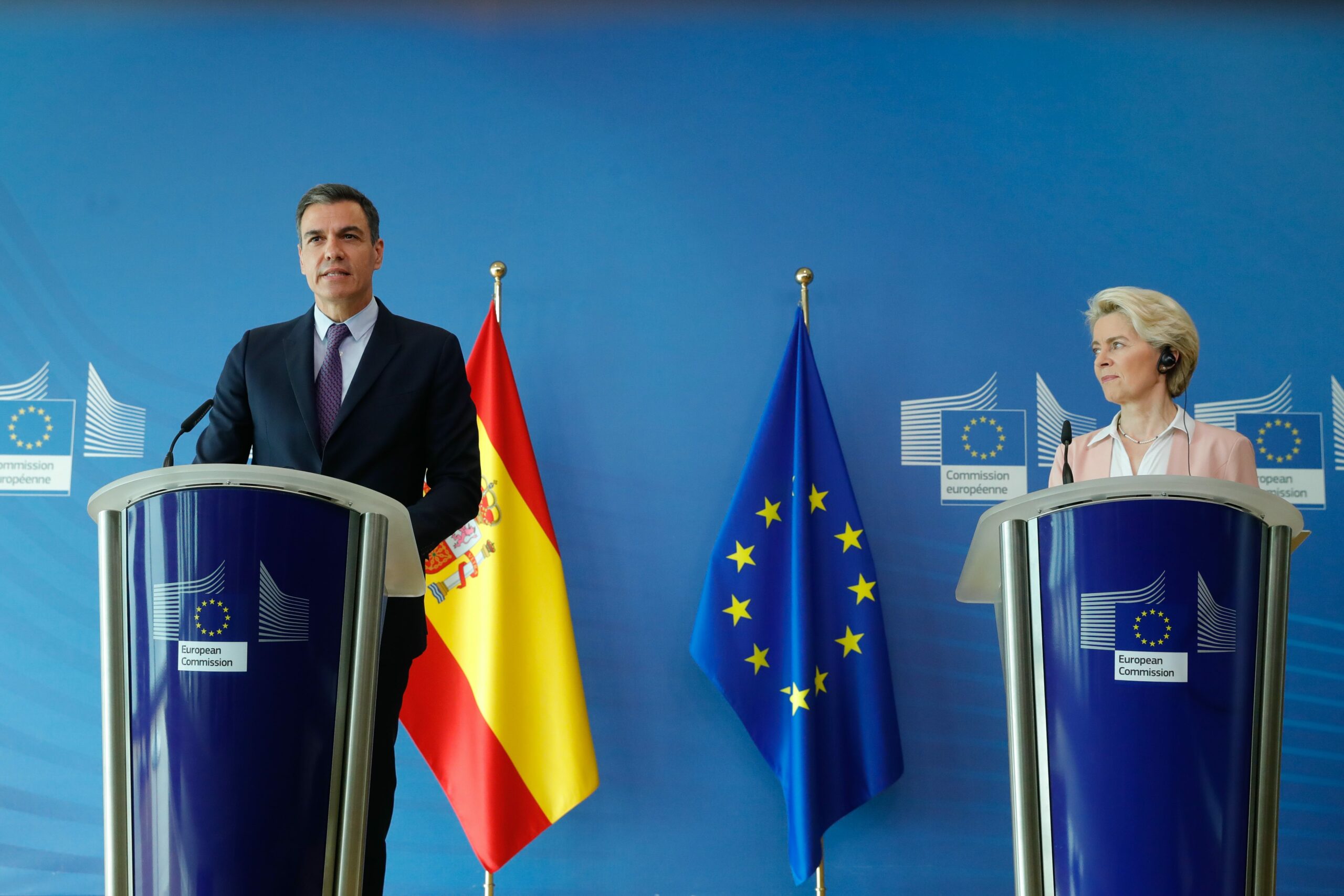 sanchez y von der leyen presentaron el proyecto de la ue para impulsar la fabricacion de vacunas en america latina y el caribe