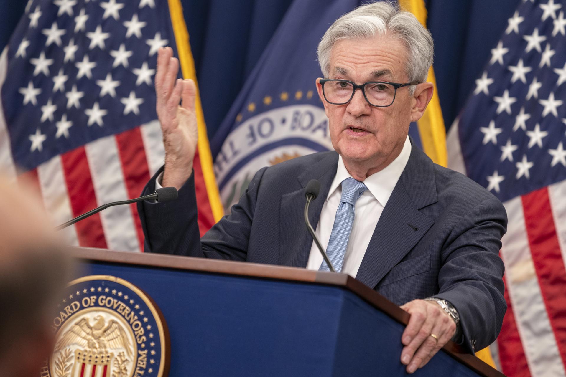 jerome powell y la ded suben las tasas de interes